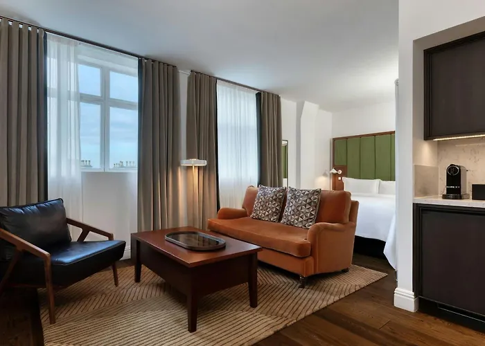 The Grand, A Luxury Collection Hotel, 5*