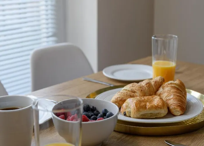 Modern 2 Bed With Parking Daire Edinburgh