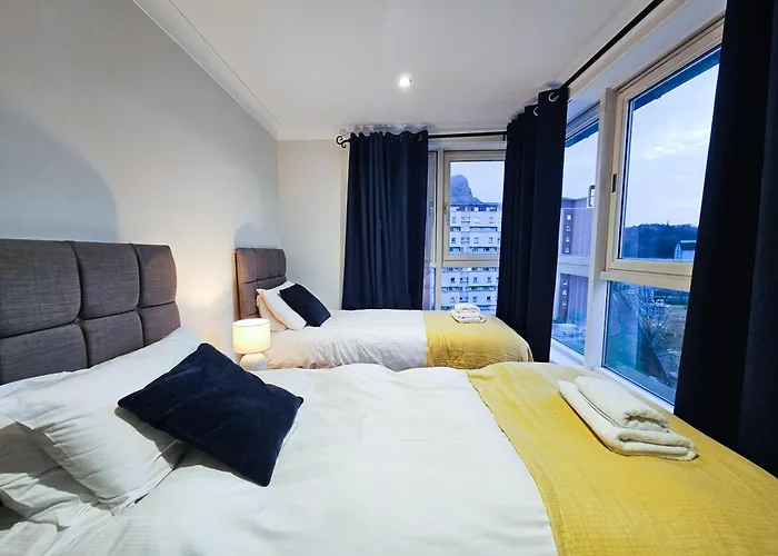Appartement 2-bedroom With Free Parking And Stunning Views