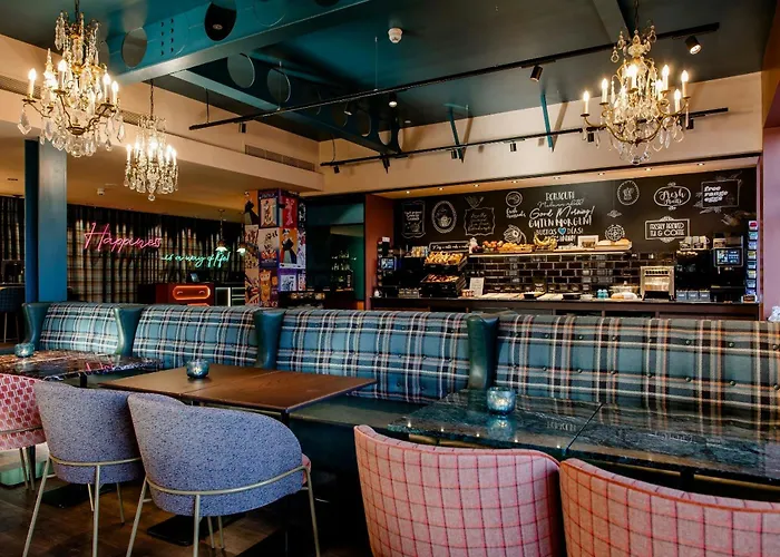 Отель One Edinburgh-princes Эдинбург