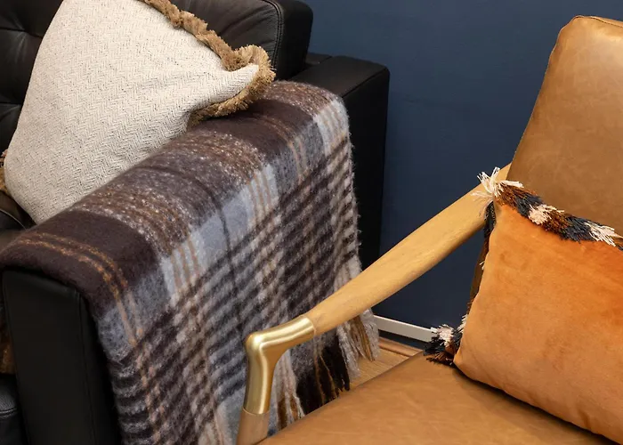 דירה Joivy Stylish Castle View Flat With Balcony