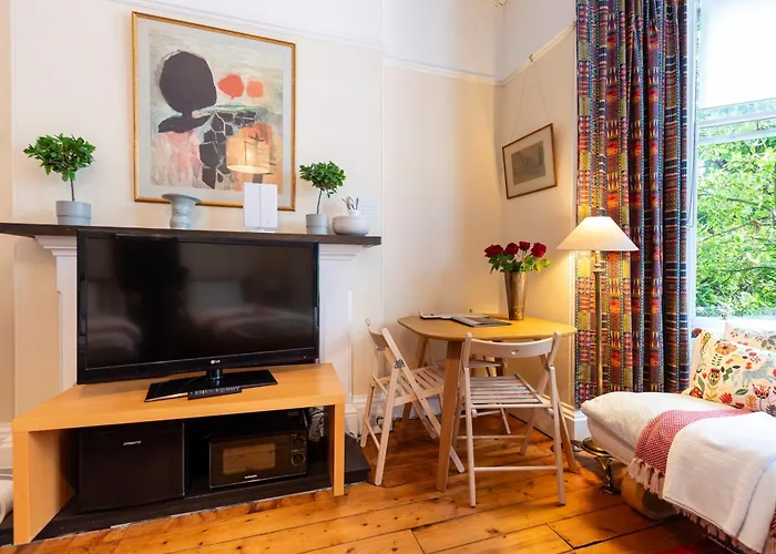 Sheens House 3* Edynburg