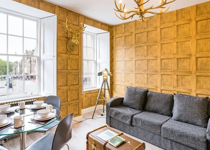 West Bow - Magical Harry Potter-inspired Flat Near Castle *