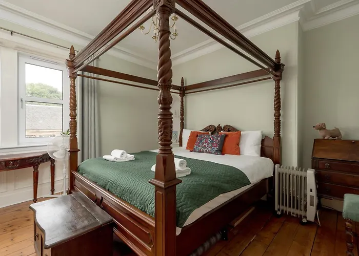 Konukevi Double Edinburgh