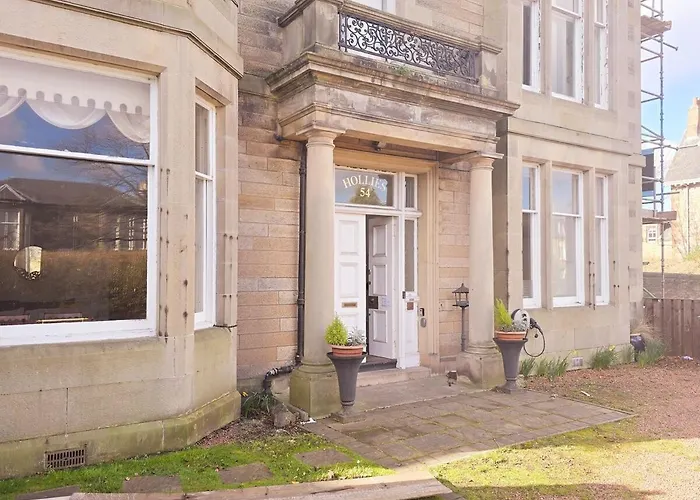 Guest house Delightful 4 Bedroom Family In Newington - Craigmillar Park Edinburgh
