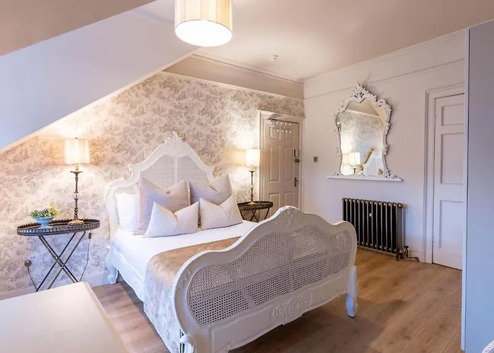 38 Bide Collective Guest house Edinburgh