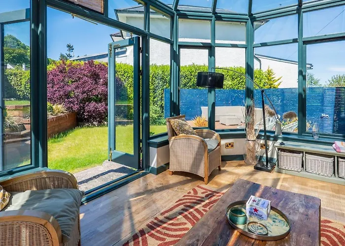 Scottish White House *