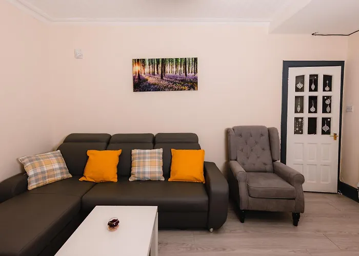 公寓 Charming And Spacious Getaway 3 爱丁堡