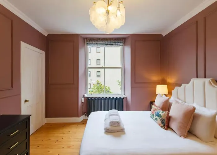 Apartment Cosy Stylish Flat - Pass The Keys *