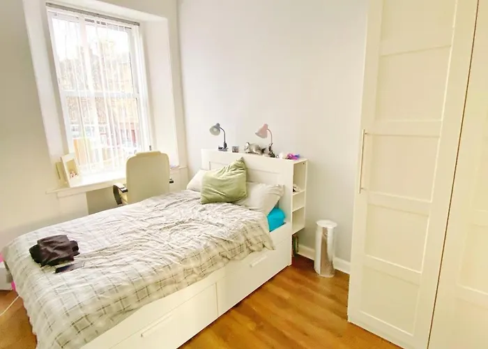 公寓 Two-bedroom Retreat Close To Sites 爱丁堡