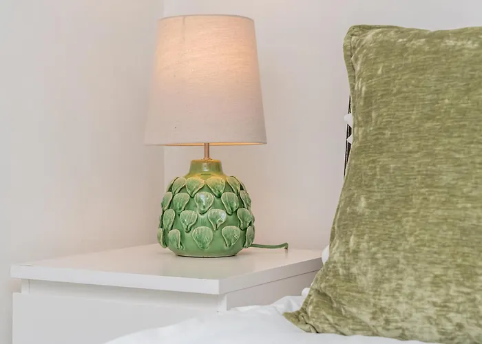 Georgian Elegance With Patio Garden West End - Pass The Keys شقة