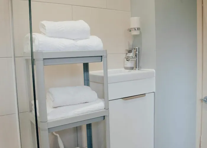 아파트 Snug 1 Bed In Edinburgh's Juniper *