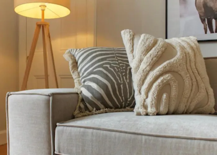 Cosy Stylish Flat - Pass The Keys Edinburgh