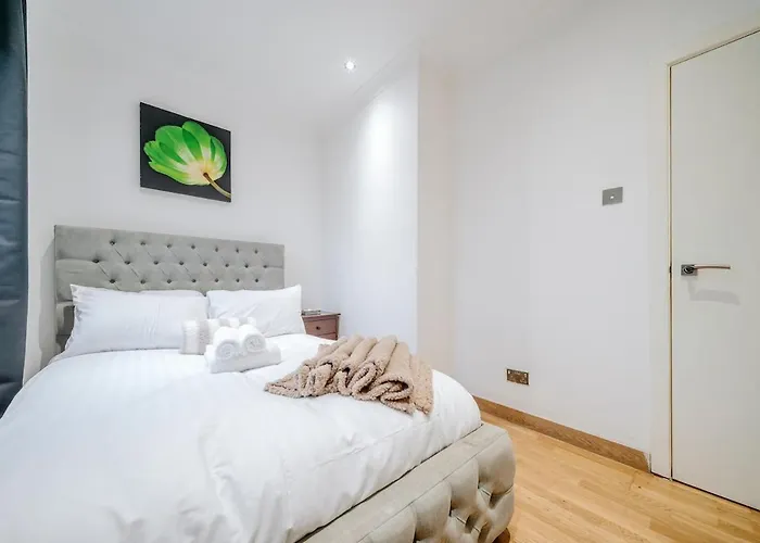 Milton's Place Sleeps 5, 10 Minutes Walk To Royal Mile Daire