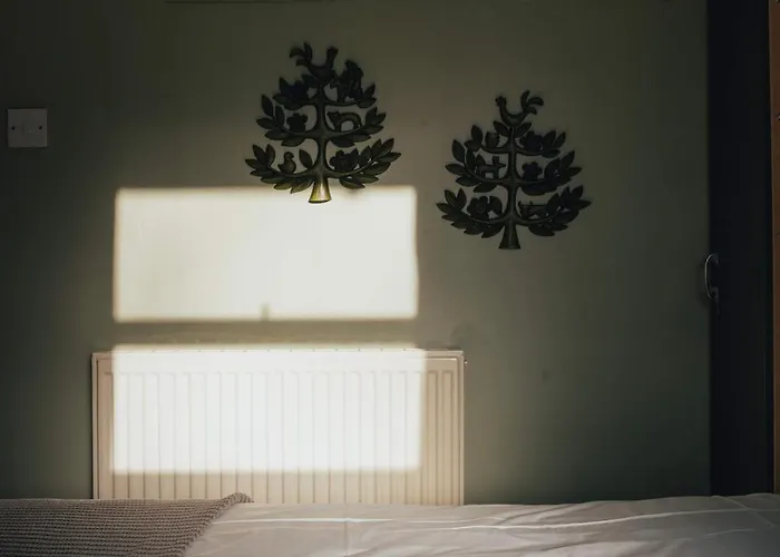 Snug 1 Bed In Edinburgh's Juniper 아파트 에든버러