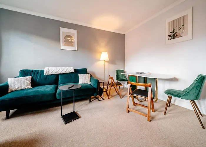 Apartamento Bright Sleep 4 15 Minute Centre Free Parking Neaby