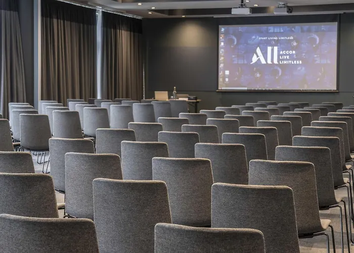 Novotel Park Edinburgh