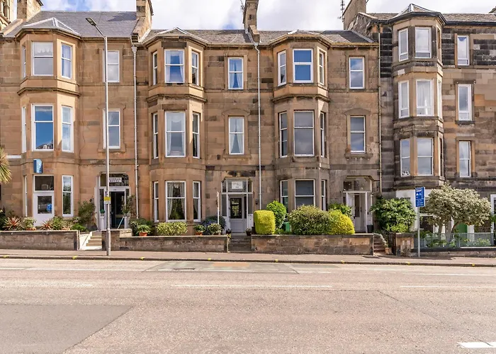 The Gifford 4*