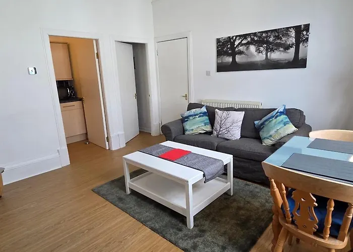 Grindlay Street Residence, 2 Bedroom, 2 Bathroom Close To Castle *