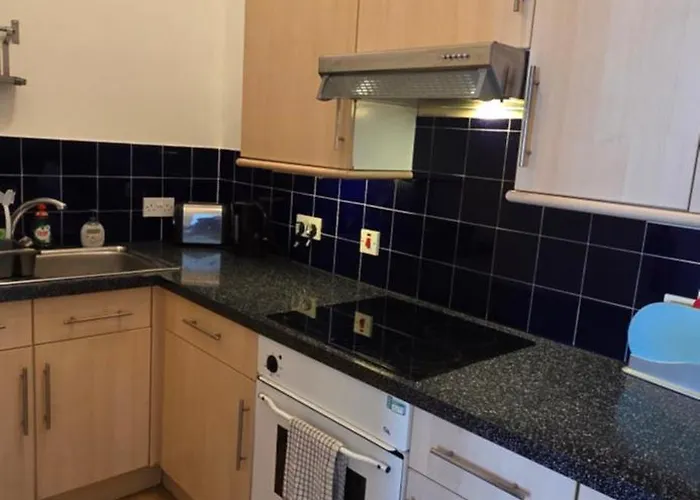 Grindlay Street Residence, 2 Bedroom, 2 Bathroom Close To Castle *
