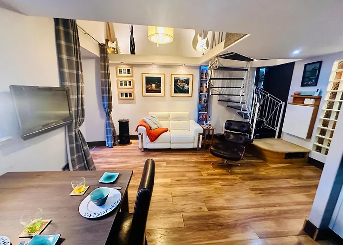Apartment Centre Old Town Edinburgh