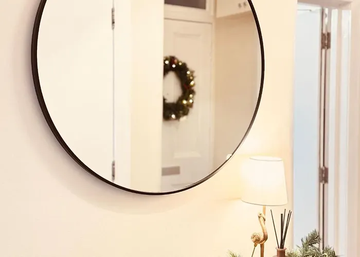 Classic Centre Apartment *