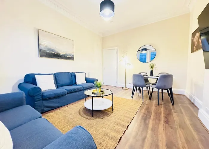 Classic Centre Apartment *