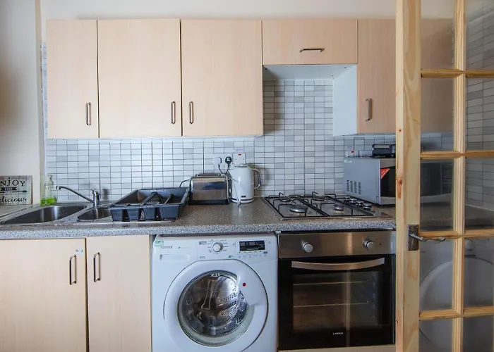 Apartment Lovely By The Calton Hill A