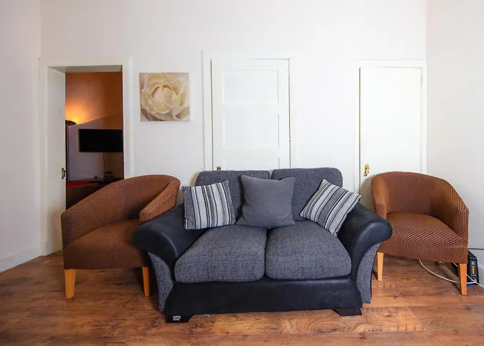 Apartment Lovely By The Calton Hill A *