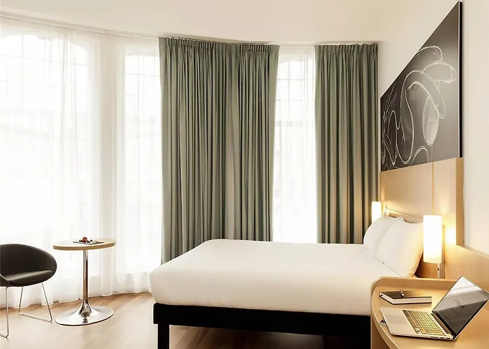 Szálloda Ibis Centre South Bridge - Royal Mile 3*