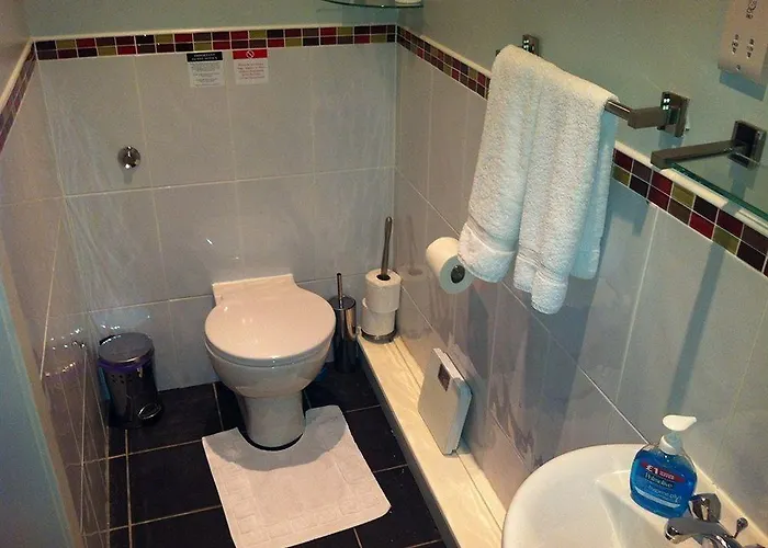 Bonnington Hotel 4*