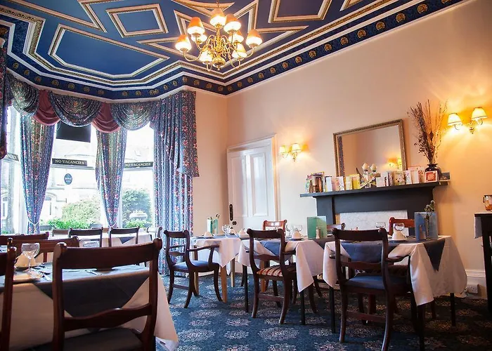 Alba Hills 3* Edinburgh