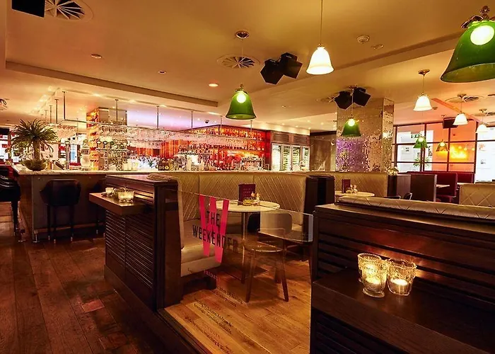 Tigerlily Hotel 4*