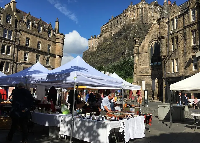 Grassmarket, Castle Wynd *
