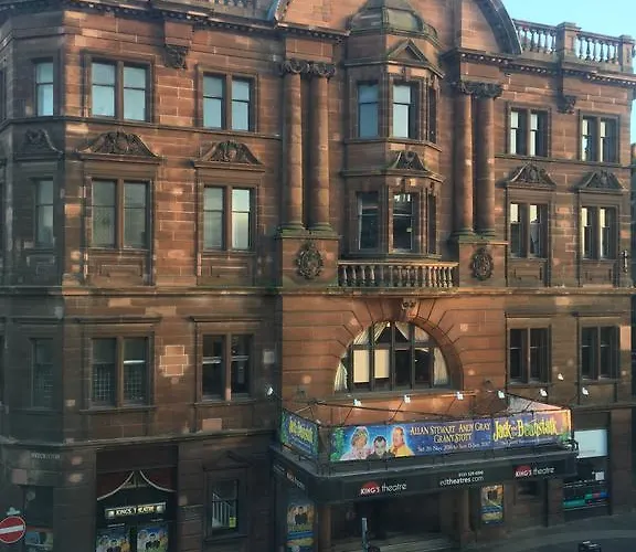 Menzies Apartment