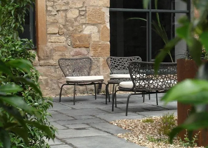 Hotell Grove House 4*