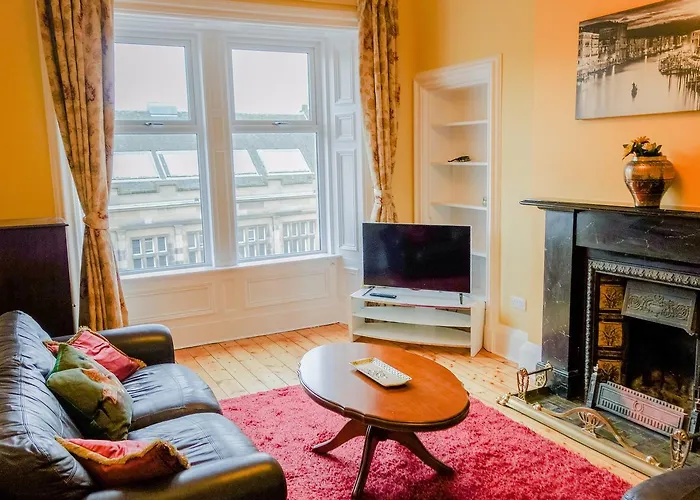 شقة Newly Furnished 2 Bedroom On Leith Walk