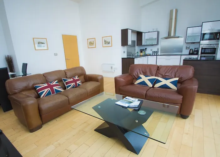 Ocean Serviced Aparthotel 4*