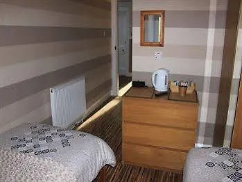 Dalmore Bed & Breakfast Edinburgh