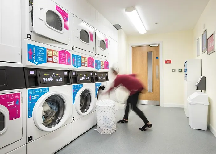 Edinburgh Haddington Place Hostel אדינבורו