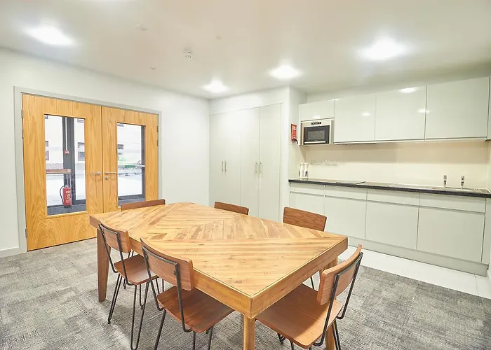 Lägenhet Destiny Student - Meadow Court *