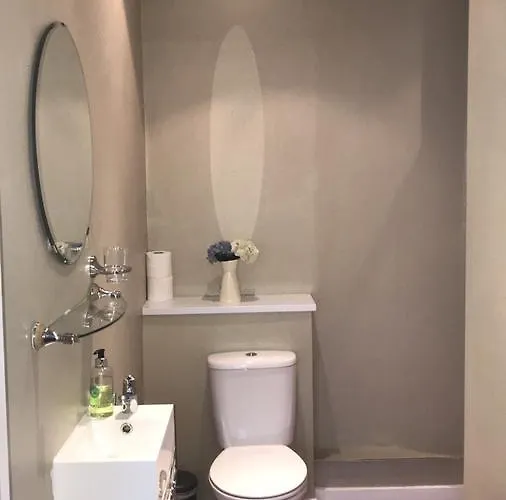 Edinburgh Central Rooms