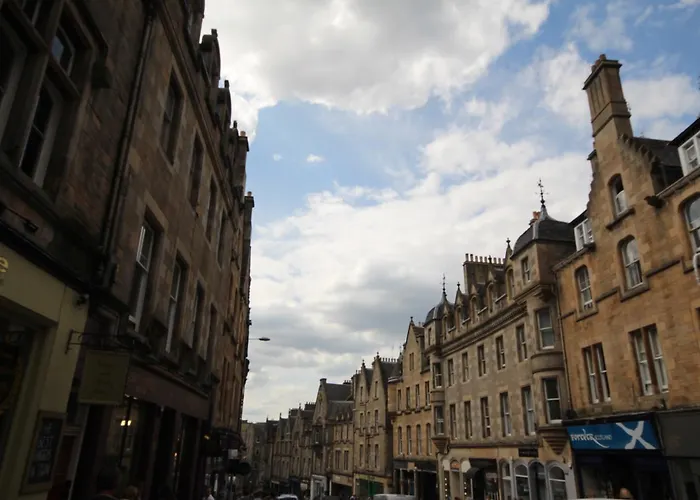 Metro Edinburgh