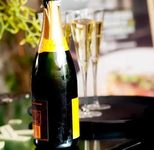 Rabble Отель 4*