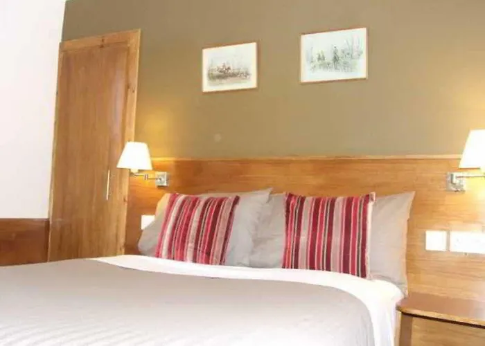 Konukevi Leith House 3*