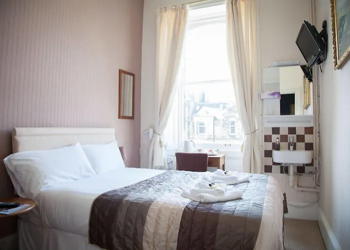 Alba Hills Edinburgh