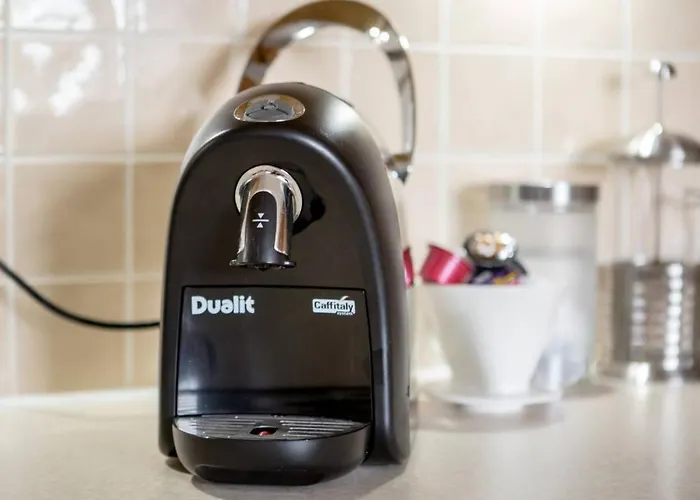 Joivy Inviting Near Leith Walk شقة