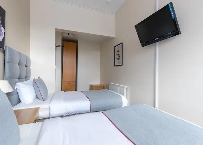 Oyo St Andrews 3*