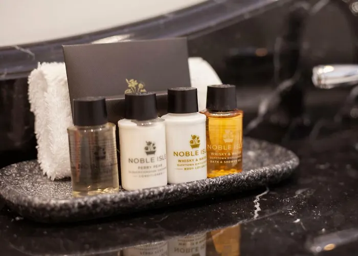 Otel The Roseate - Small Luxury Of The World 5*