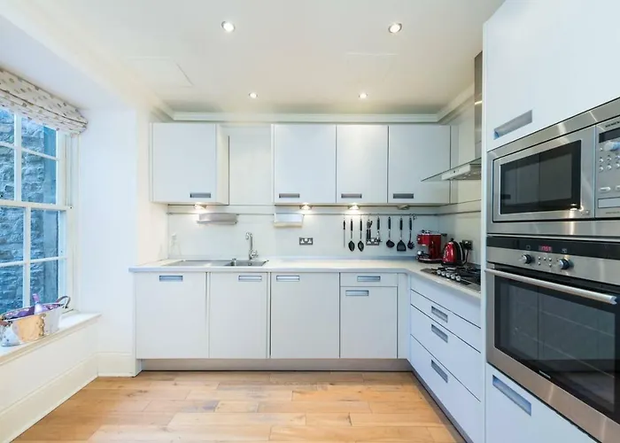 Joivy Luxury With Patio In Centre Apartment *